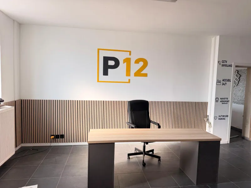 Parking P12, view 2