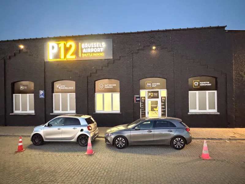Parking P12, view 7